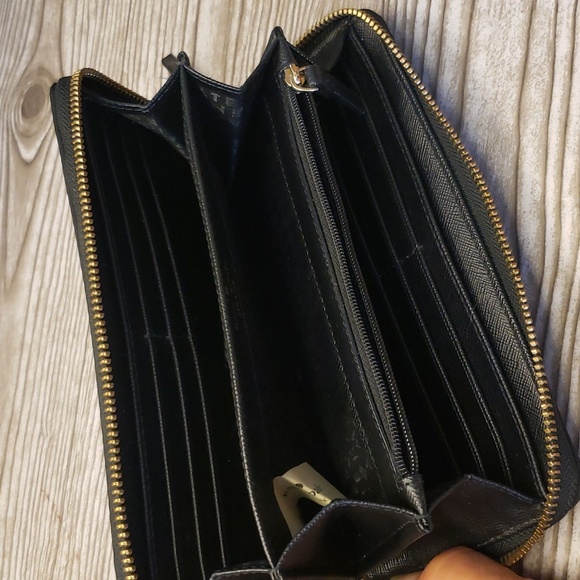 Kate Spade nylon zipper wallet - Picture 5 of 5